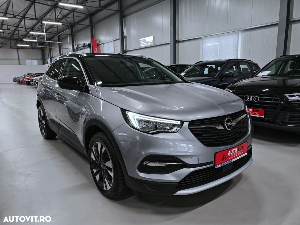 Opel Grandland X 1.2 Turbo START/STOP Ultimate Aut. - 2