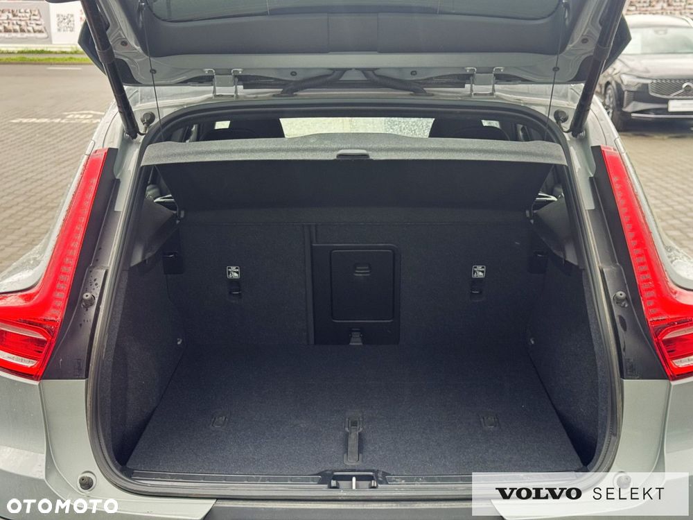 Volvo XC 40 - 31