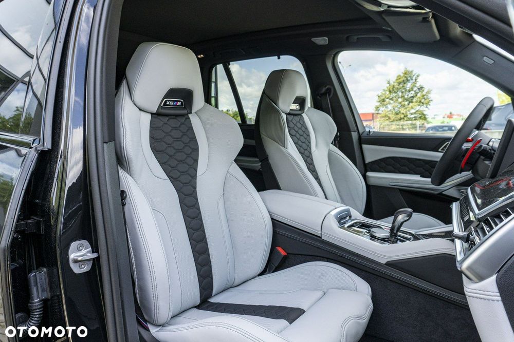 BMW X5 M Competition - 28