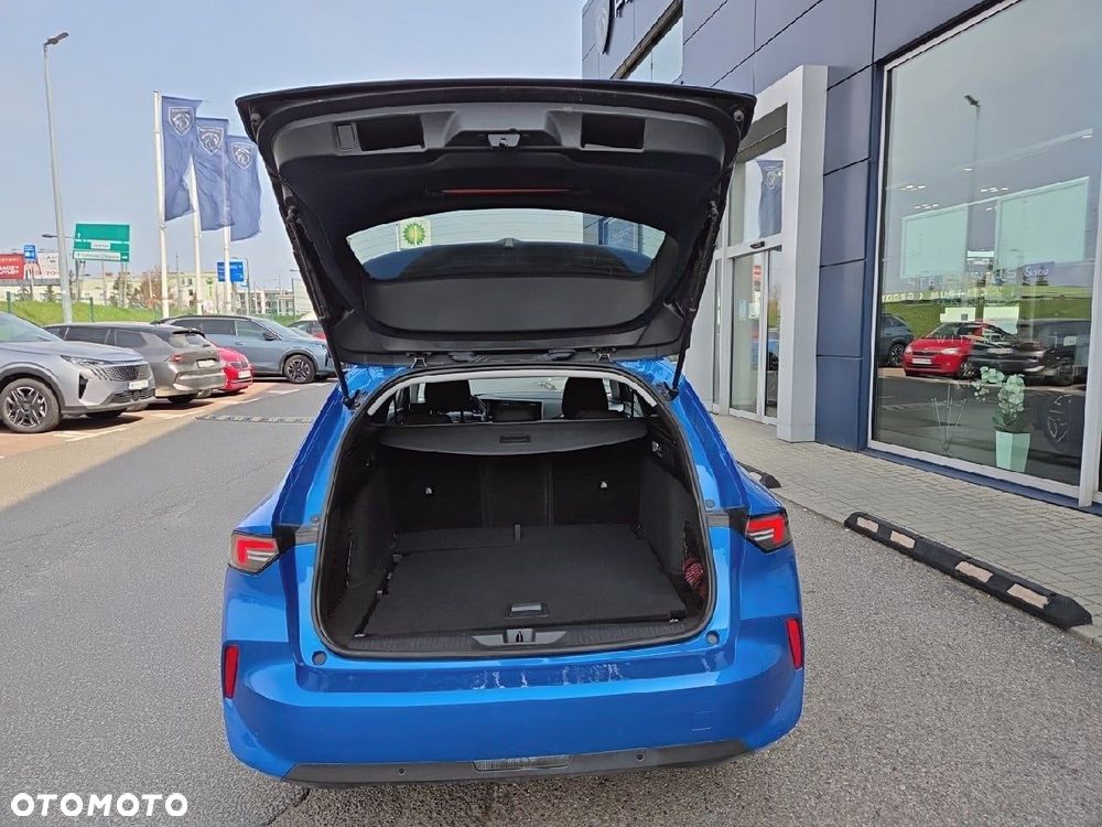 Opel Astra 1.2 T Business Edition S&S - 6