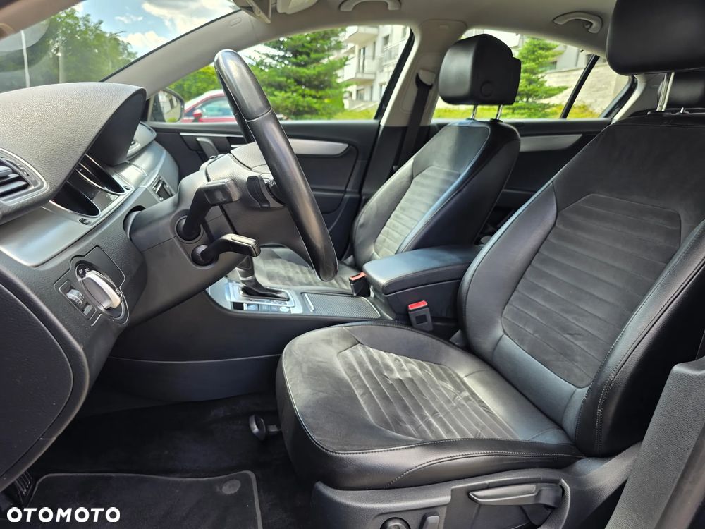 Volkswagen Passat 2.0 TDI Highline DSG - 28