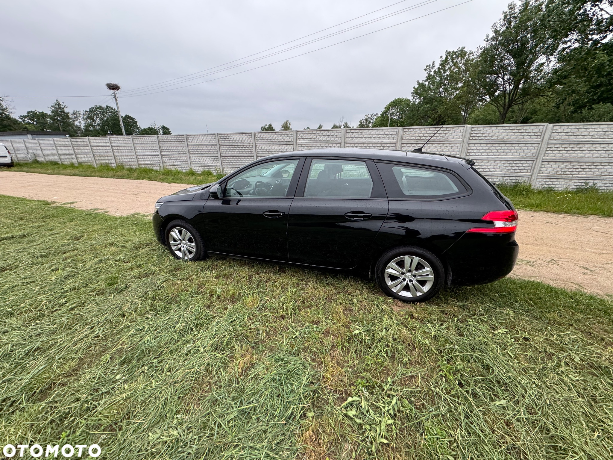 Peugeot 308 1.5 BlueHDi Allure S&S - 12