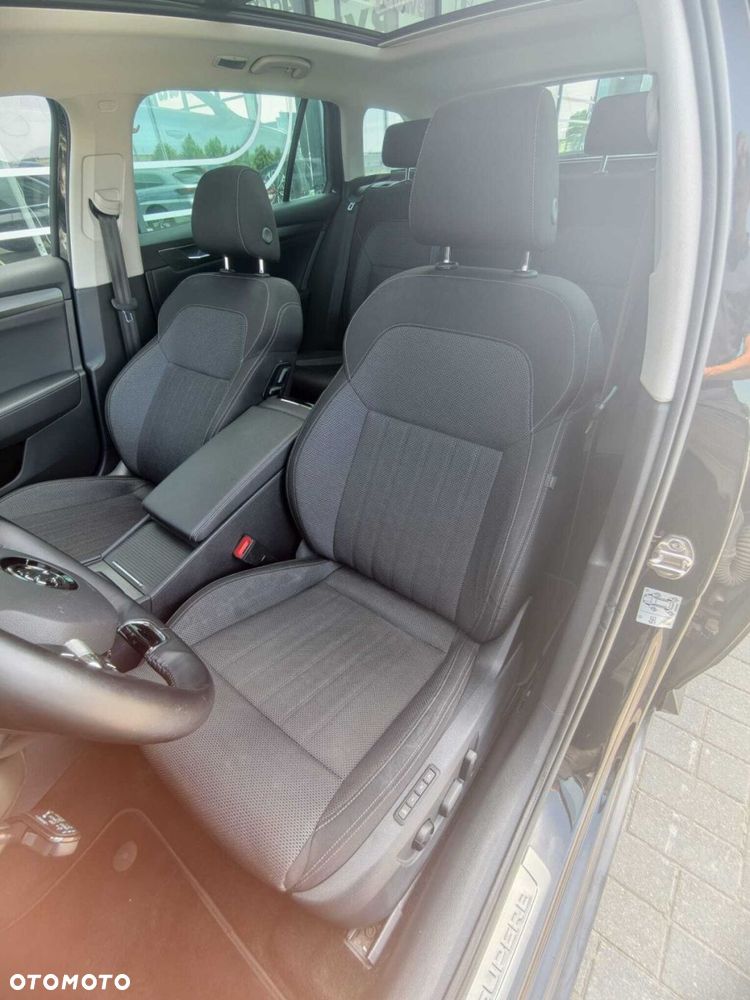 Skoda Superb 2.0 TDI SCR Style DSG - 26