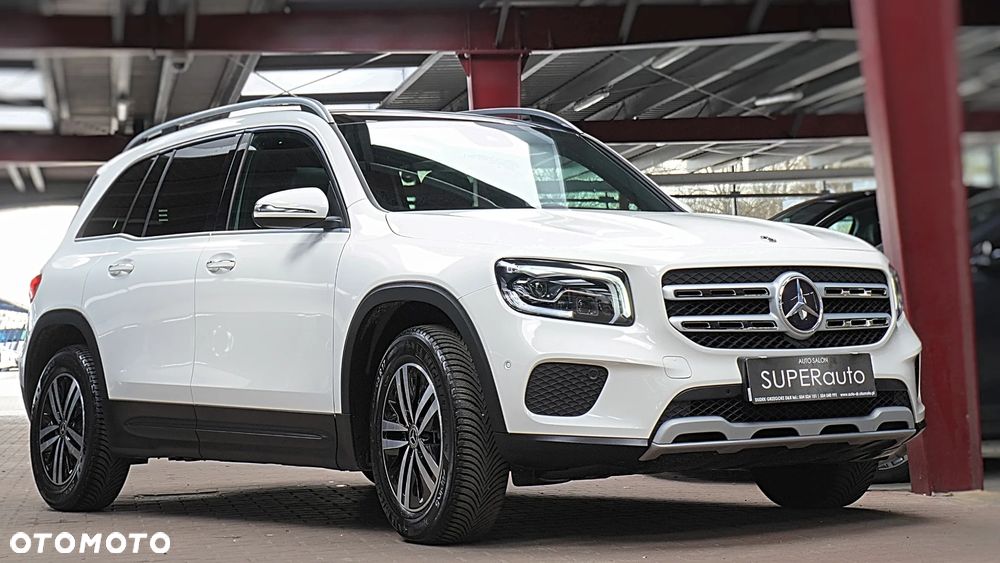 Mercedes-Benz GLB 250 4-Matic 8G-DCT - 2