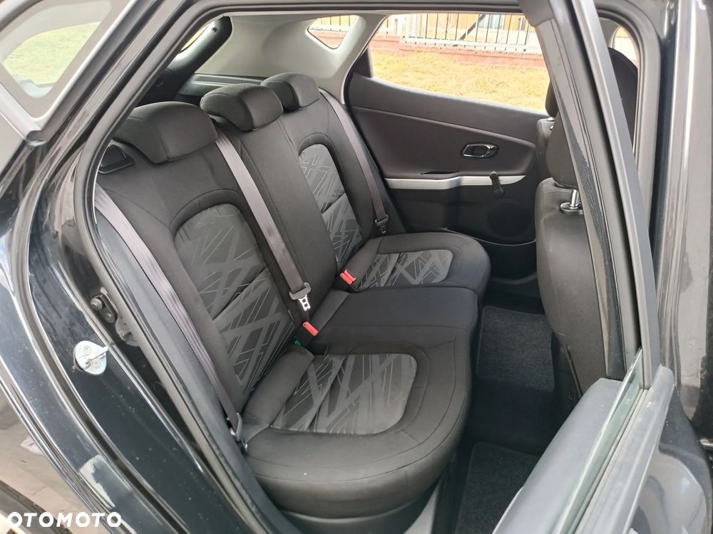 Kia Ceed 1.6 CRDi 115 ISG Vision - 8