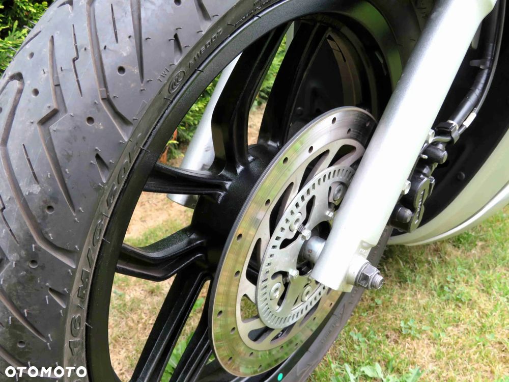 Kymco People - 3