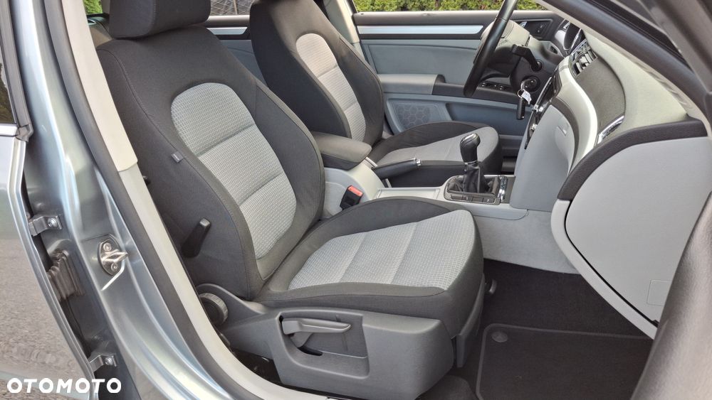 Skoda Superb 2.0 TDI PD Ambition - 13