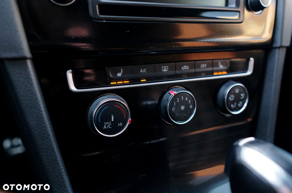 Volkswagen Golf GTI Performance BlueMotion Technology DSG - 36