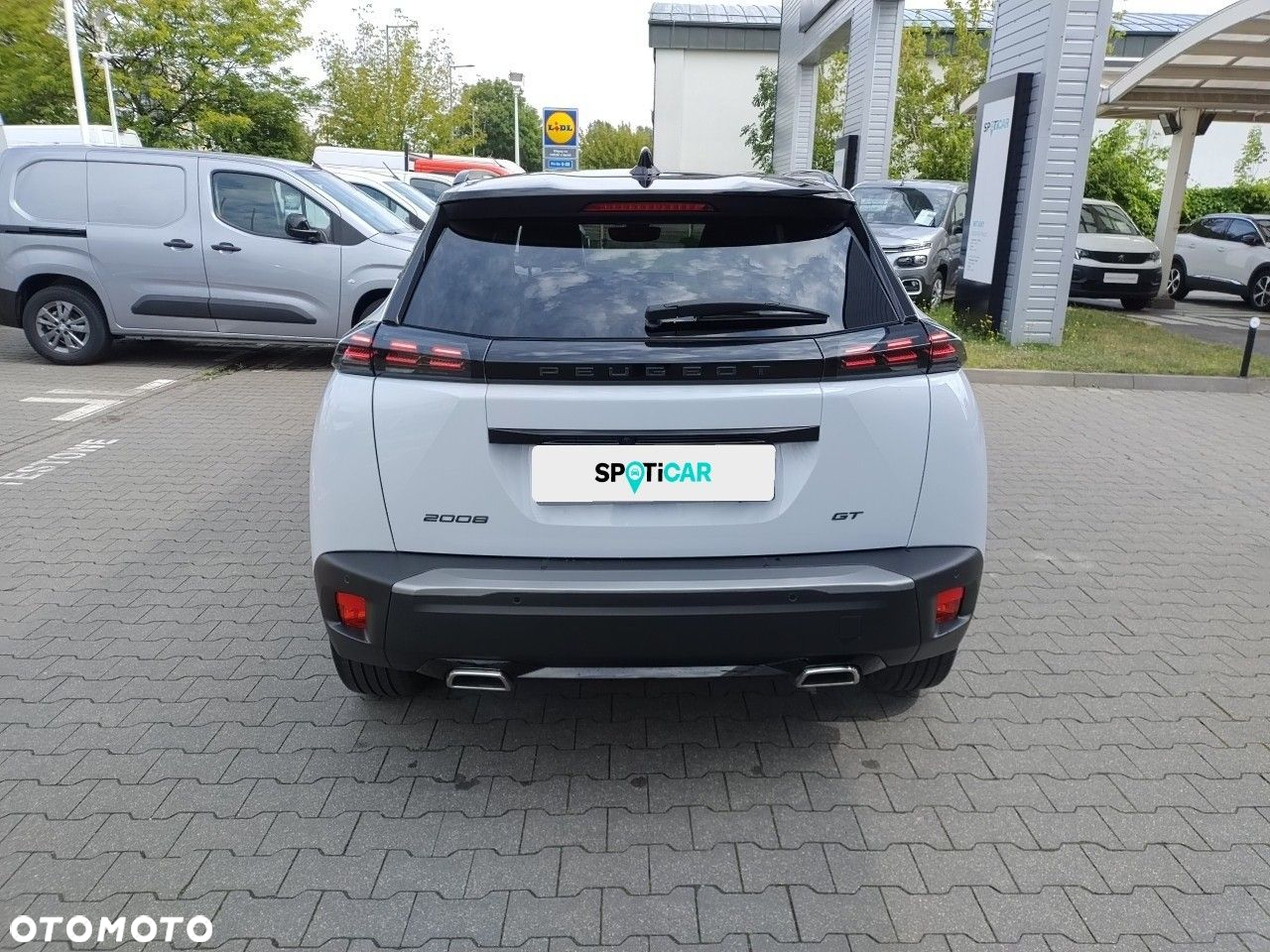 Peugeot 2008 1.2 PureTech GT S&S EAT8 - 5