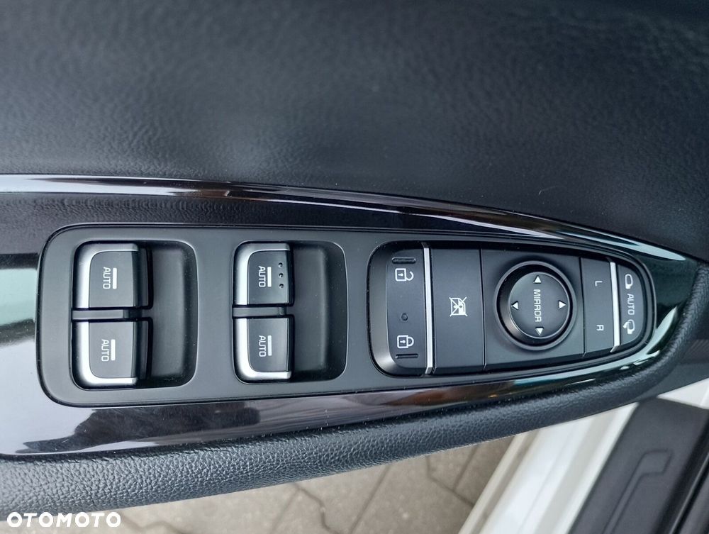 Kia Optima 1.6 T-GDI L DCT - 24