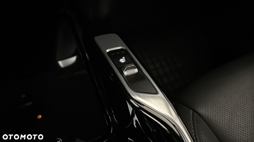 Kia Sorento 1.6 T-GDI HEV XL 7os - 20