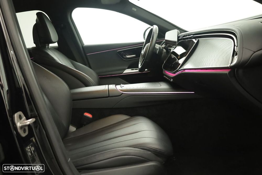 Mercedes-Benz E 300 de - 21