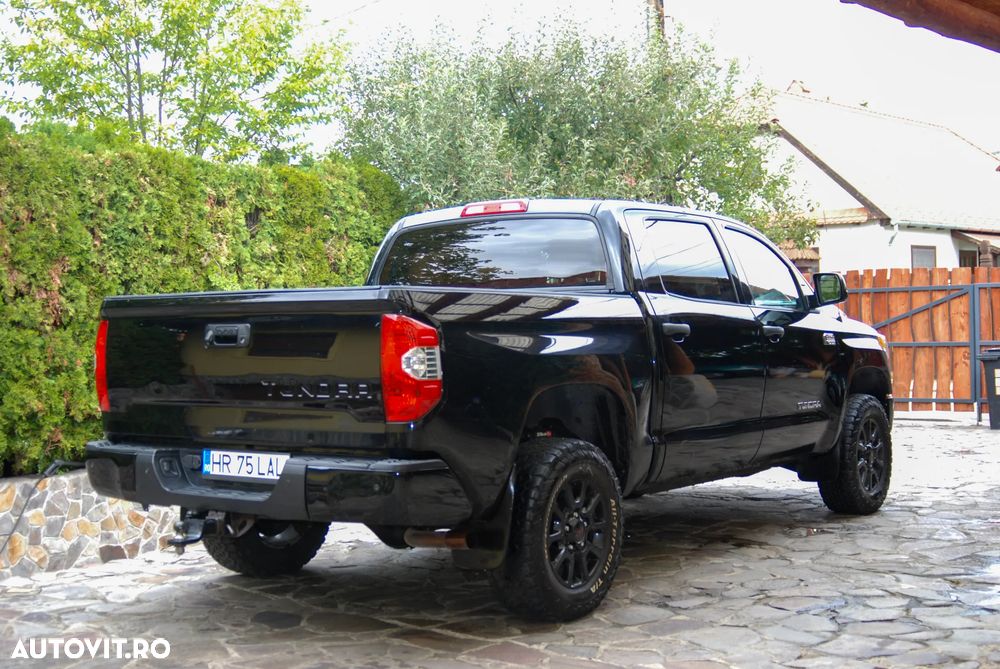 Toyota Tundra - 3