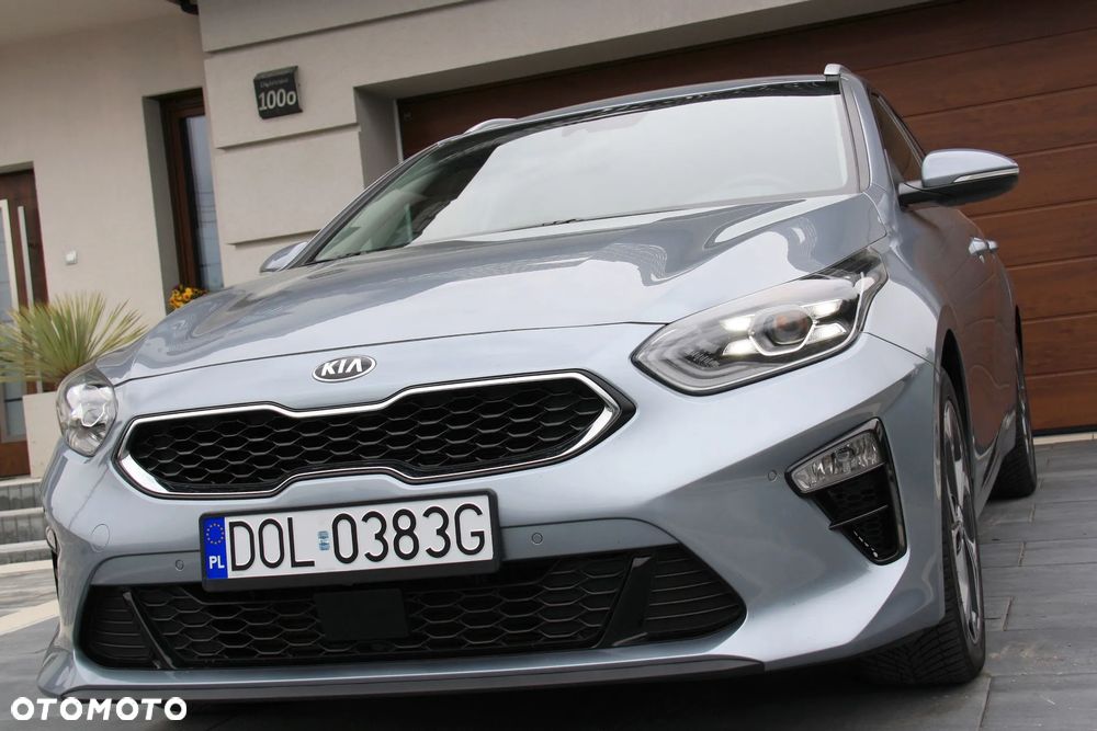 Kia Ceed 1.4 T-GDI OPF Platinum Edition