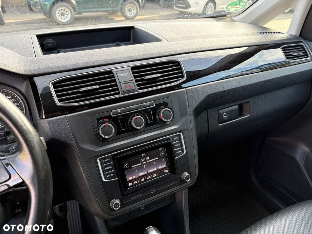 Volkswagen Caddy - 25