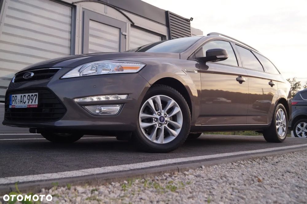 Ford Mondeo 1.6 TDCi Champions Edition - 38