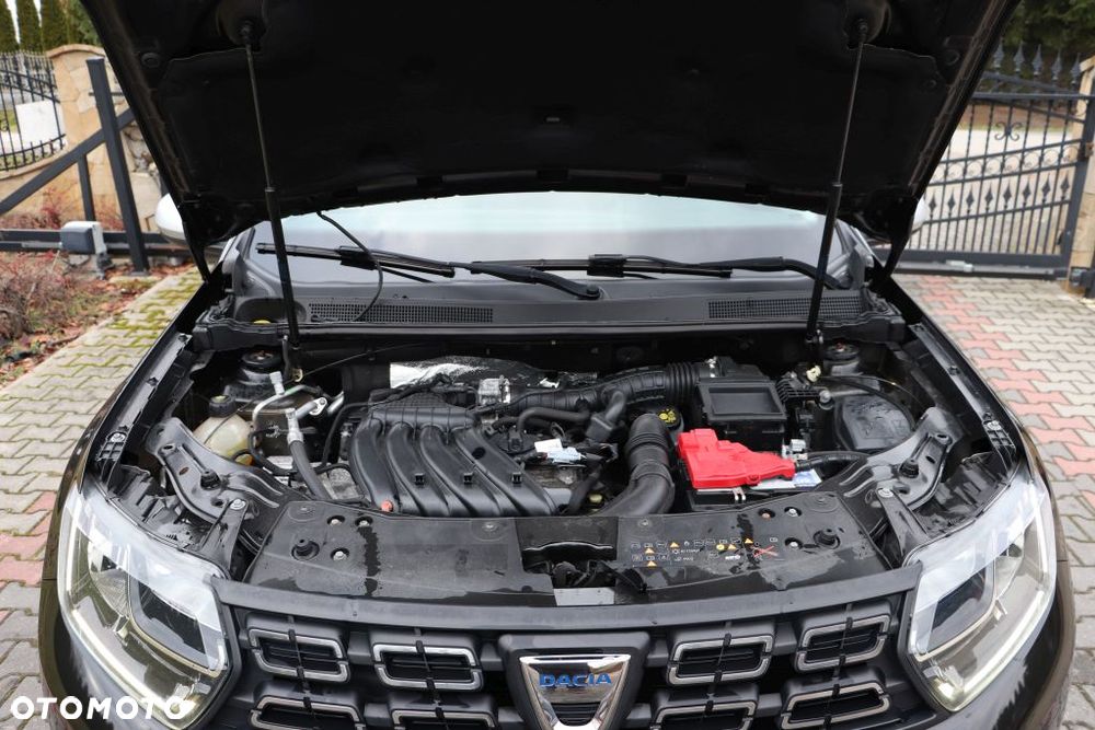 Dacia Duster 1.6 SCe Prestige - 18