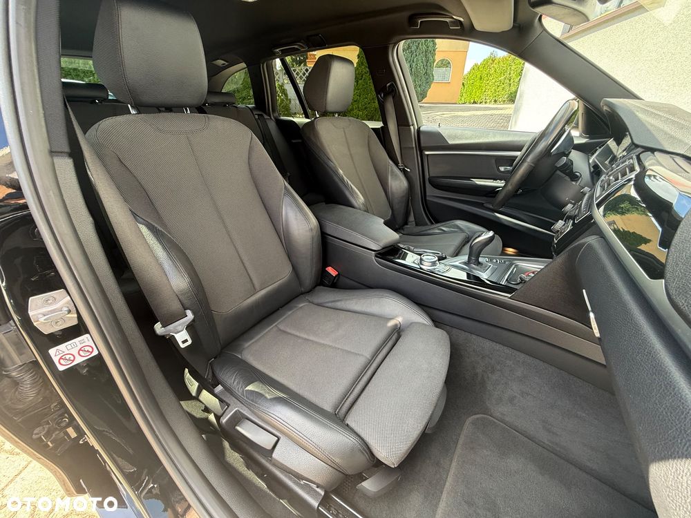BMW Seria 3 325d Sport Line Shadow - 33