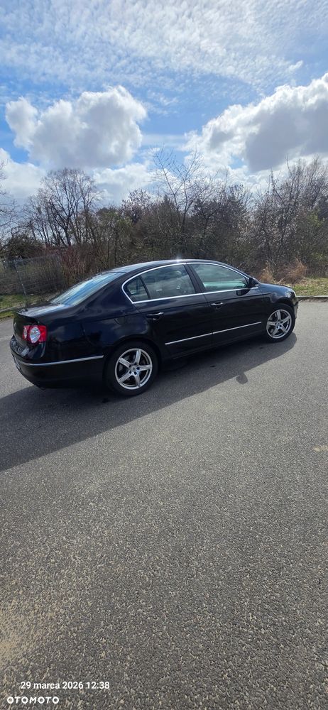 Volkswagen Passat - 3