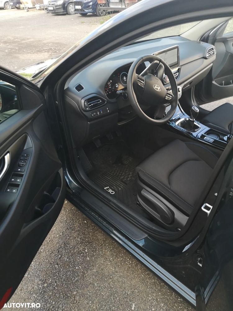 Hyundai i30 1.5 96CP M/T Highway - 3