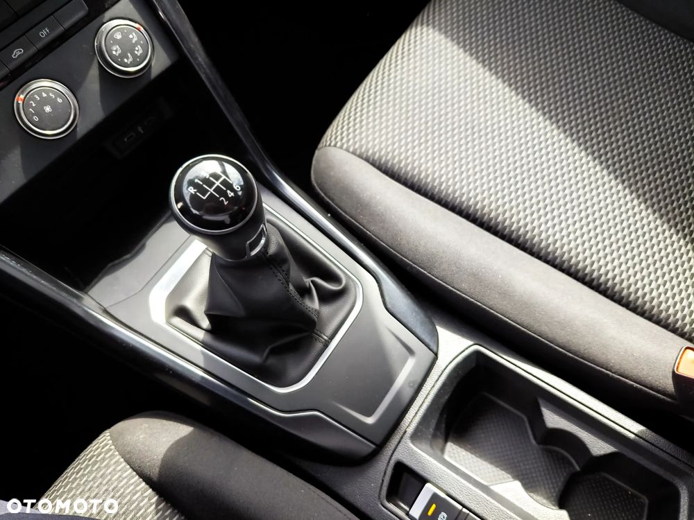 Volkswagen T-Roc 1.0 TSI Life - 18