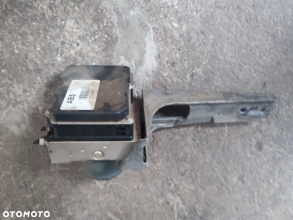 Chevrolet Corvette C6 pompa ABS