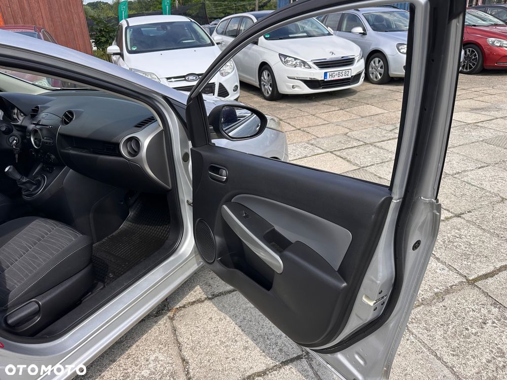 Mazda 2 1.3 90th Anniversary - 10