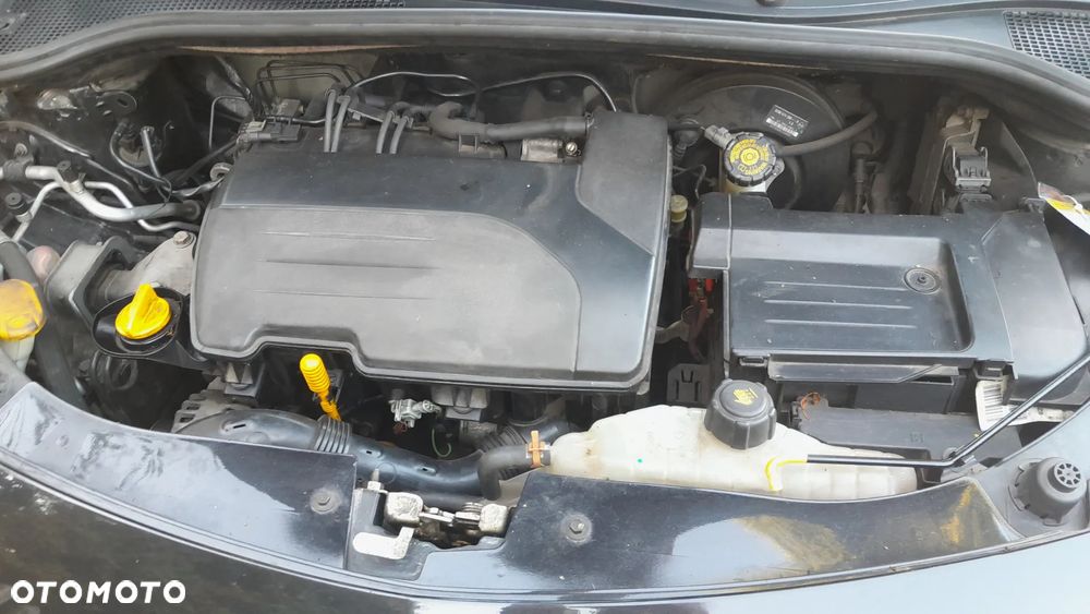Renault Clio 1.2 16V Alize - 12