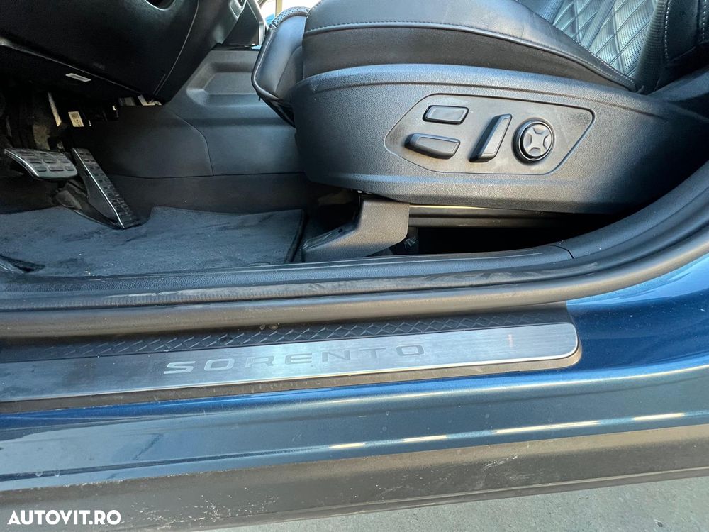 Kia Sorento 2.2 DSL 8DCT 4x2 5P Premium - 31