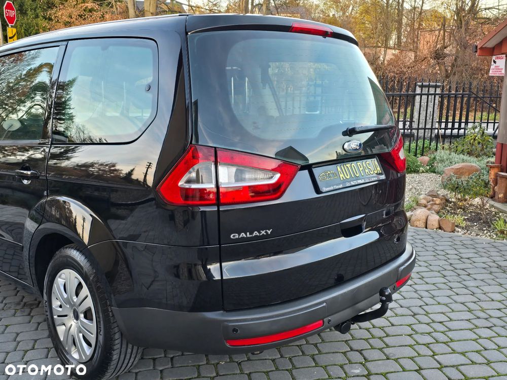 Ford Galaxy 2.0 Ghia - 15