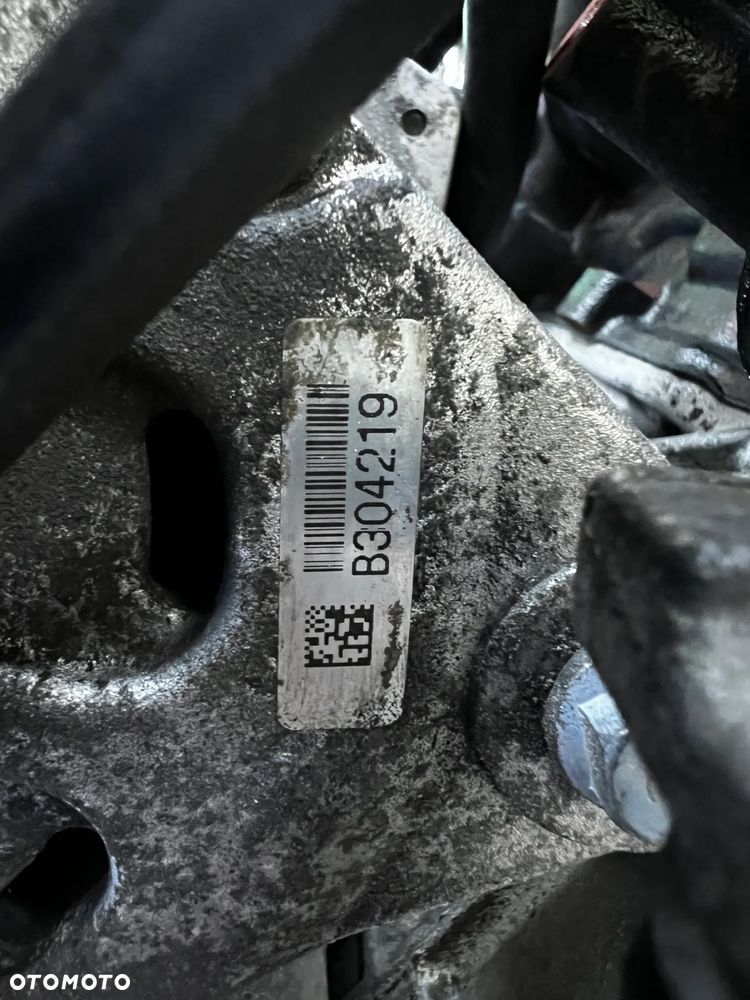 SILNIK AUDI VW PORSCHE   4,2 TDI CCF - 9