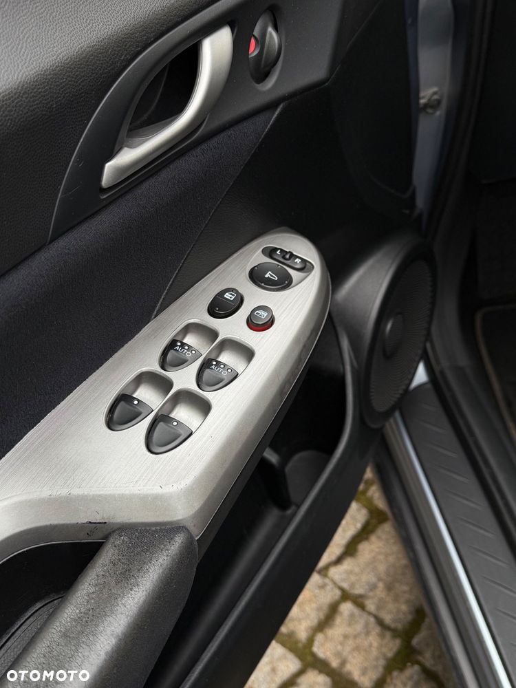 Honda Civic 1.8 Comfort - 8