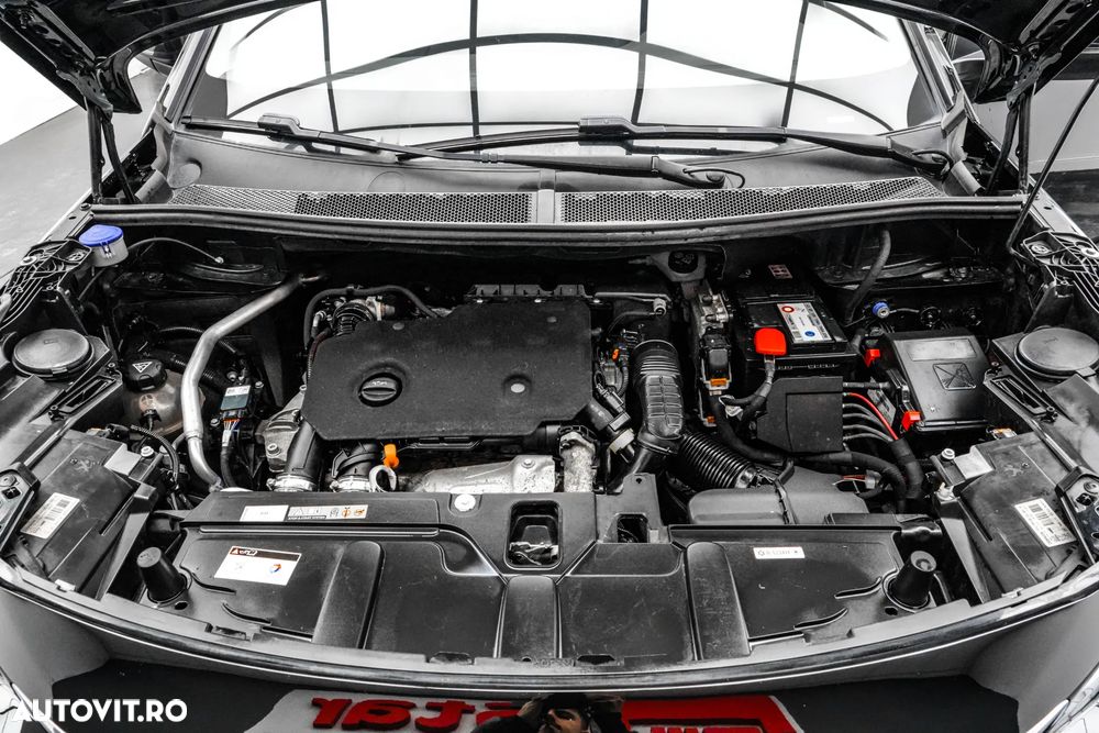 Peugeot 3008 1.5 BlueHDI 130 EAT8 Allure Pack - 24