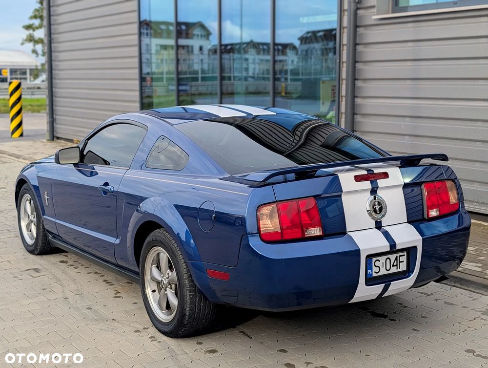 Ford Mustang 4.0 V6 - 10