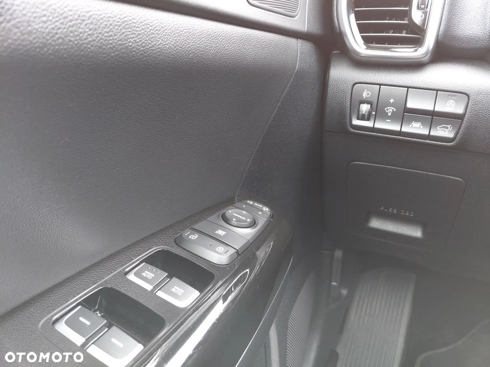 Kia Sportage 1.6 T-GDI L Business Line 2WD DCT - 14