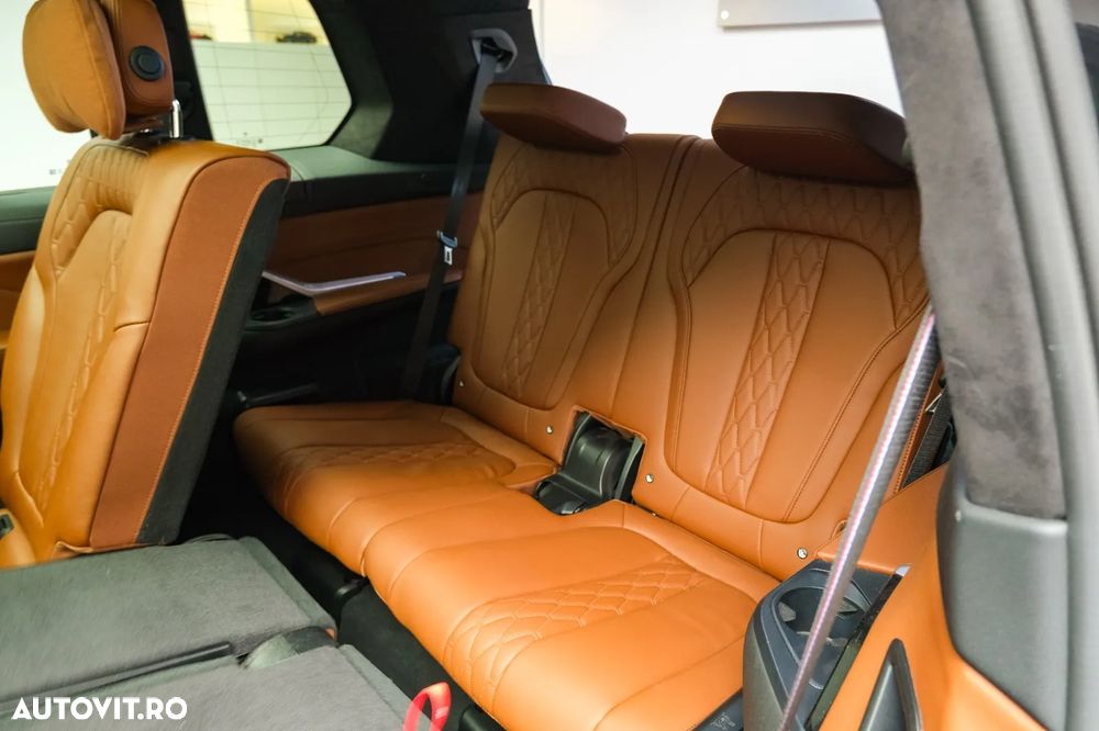 BMW X7 xDrive40d MHEV - 32
