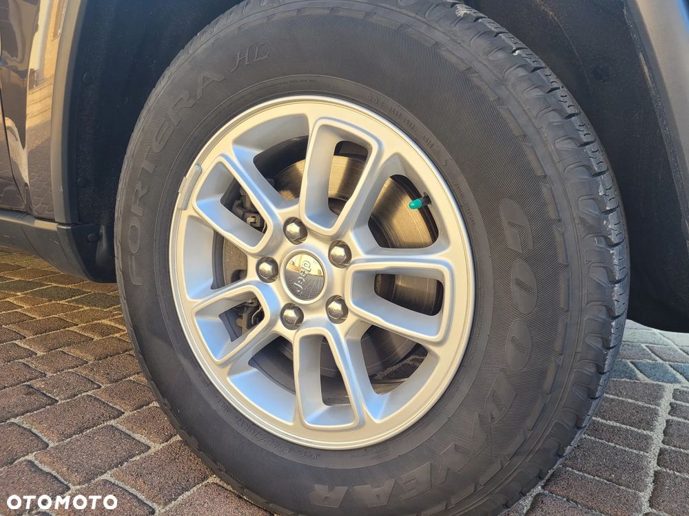 Jeep Grand Cherokee 3.6 V6 Laredo - 15
