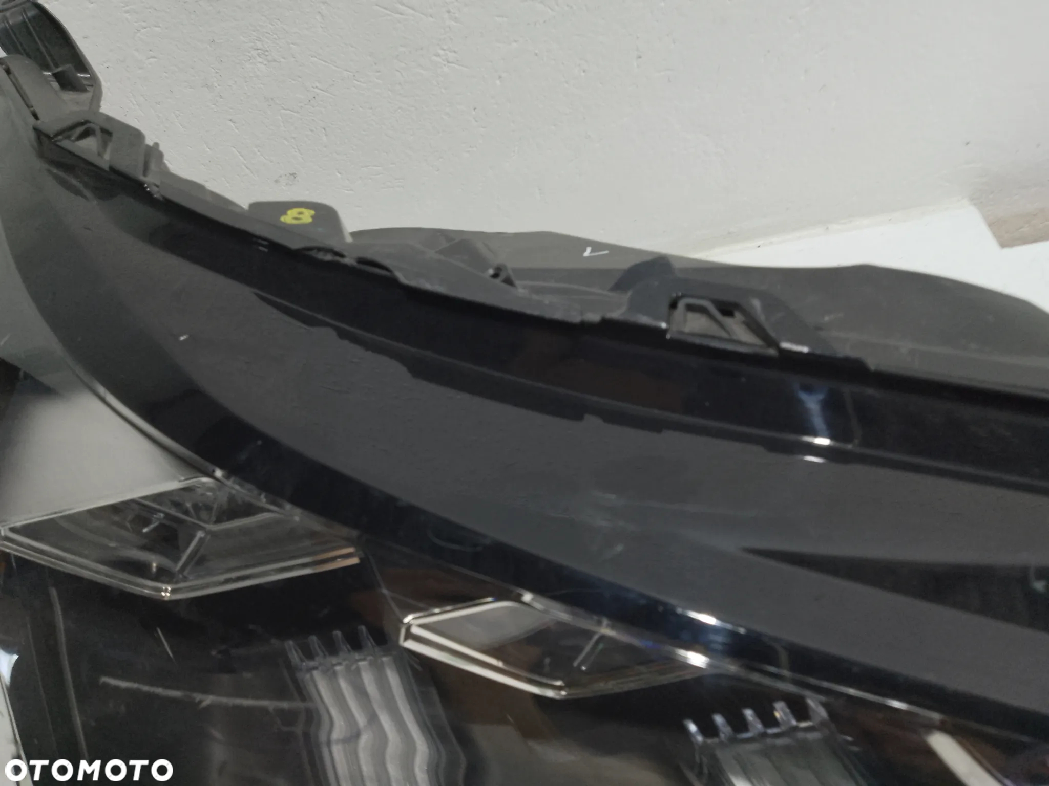 lampa przednia prawa LEXUS NX 200t 300 300h z1 2014-2021r - 10