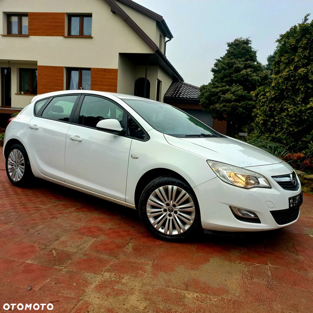 Opel Astra 1.6 Edition Sport - 2