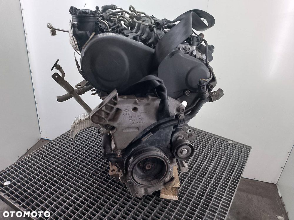 SILNIK VOLKSWAGEN PASSAT B6 CBB 2.0 TDI - 4