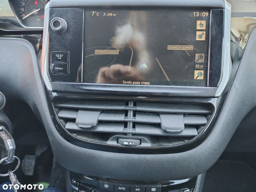 Peugeot 208 e-HDi FAP 92 Stop&Start Allure - 9