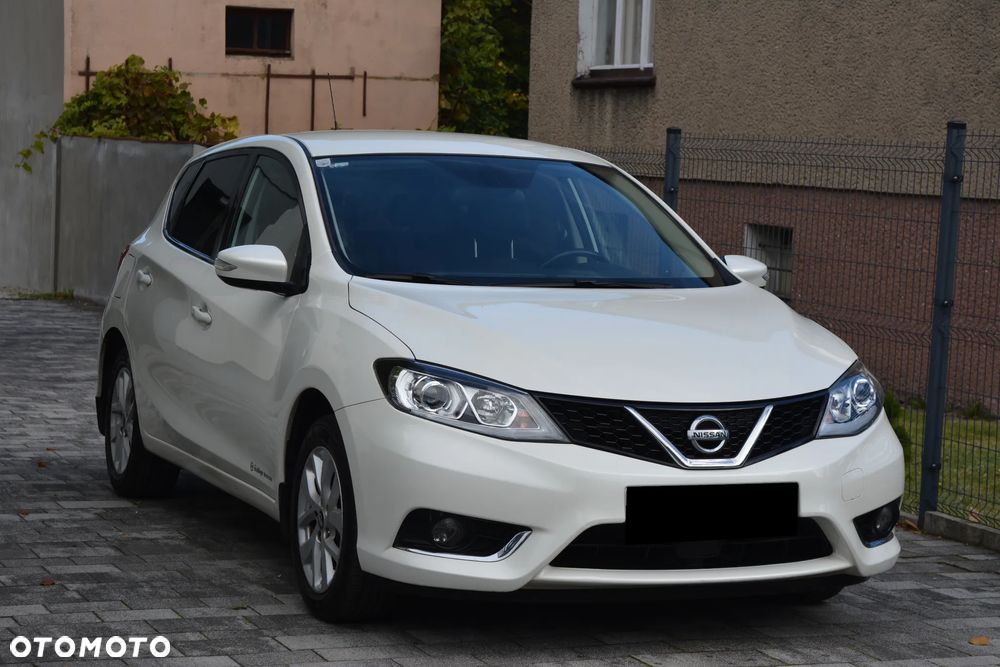 Nissan Pulsar 1.2 DIG-T Tekna EU6 - 28