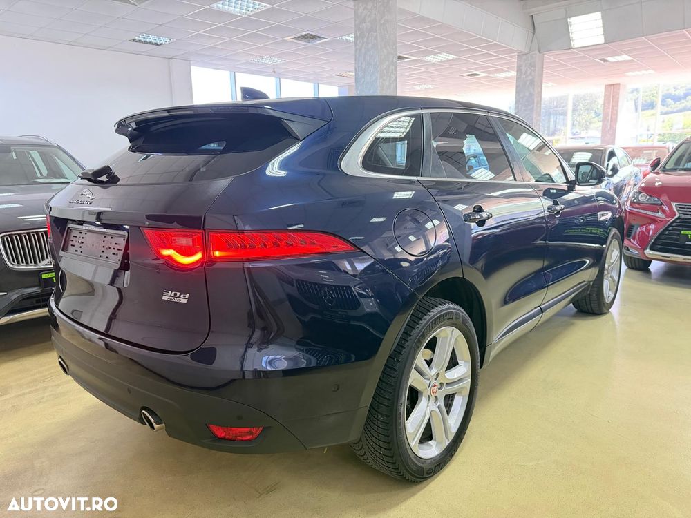 Jaguar F-Pace 30d AWD R-Sport - 9