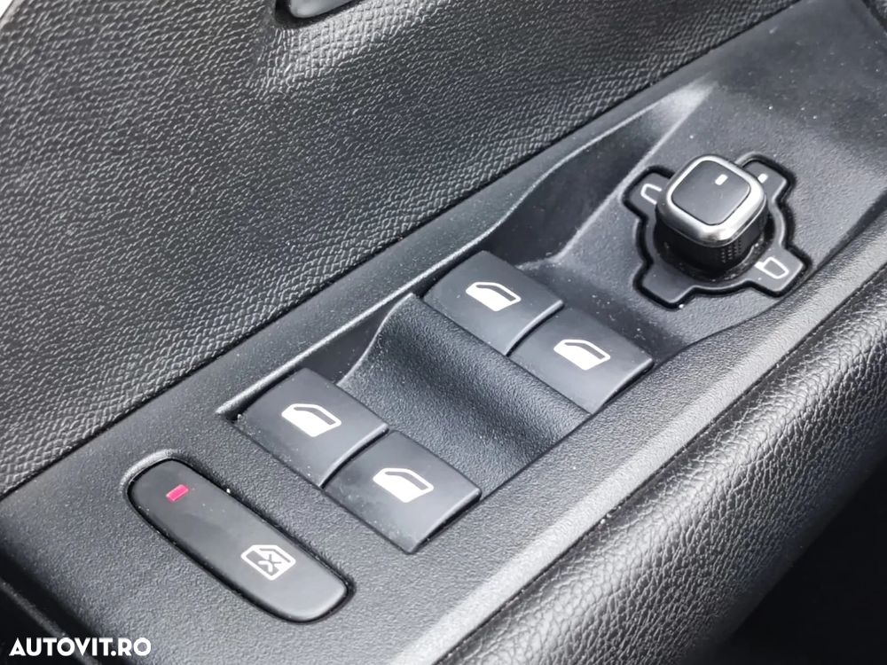 Opel Astra 1.2L Turbo Start/Stop AT8 Business Edition - 30