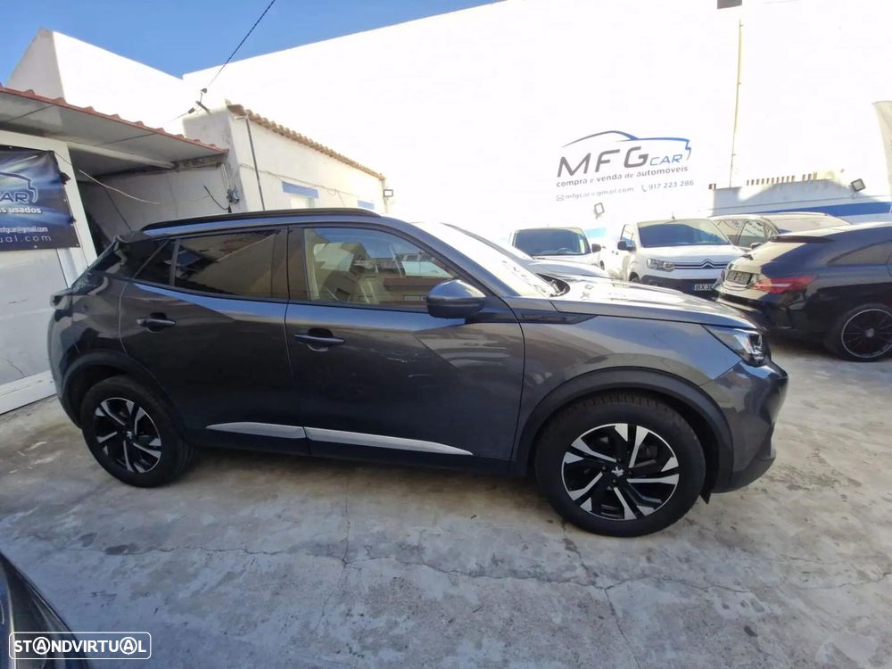 Peugeot 2008 1.5 BlueHDi GT - 2