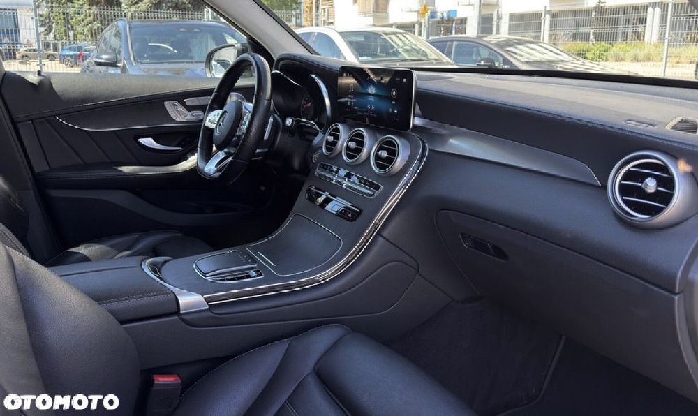 Mercedes-Benz GLC 200 d 4-Matic - 22