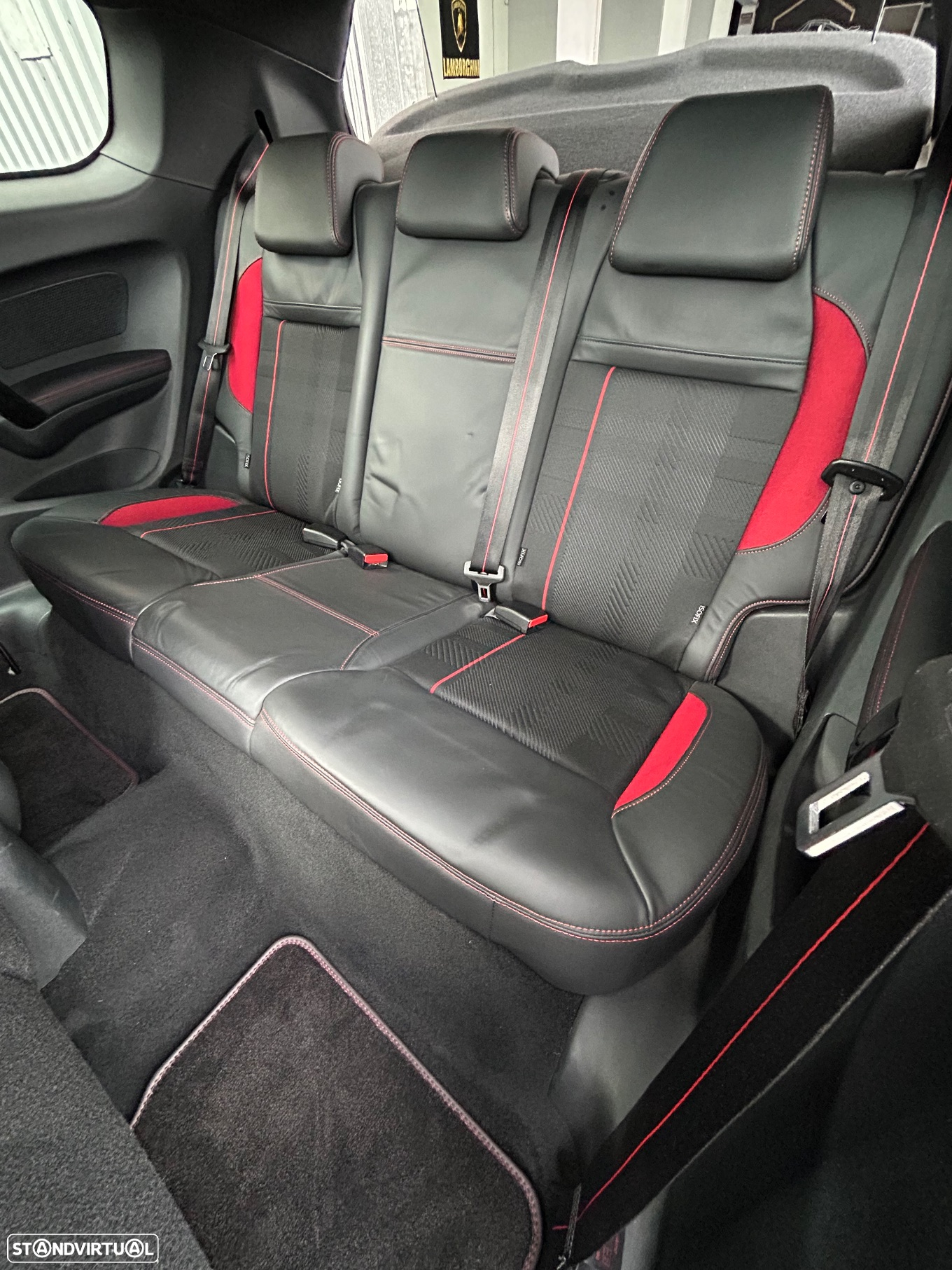 Peugeot 208 1.6 e-THP GTi - 13