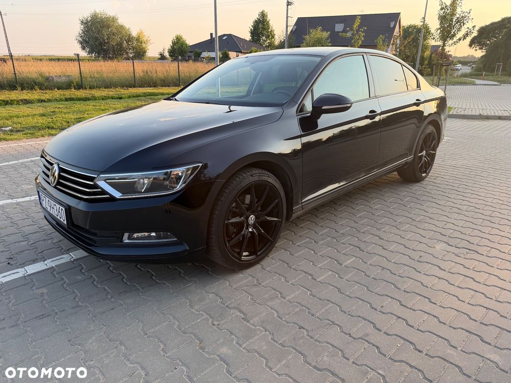 Volkswagen Passat - 27