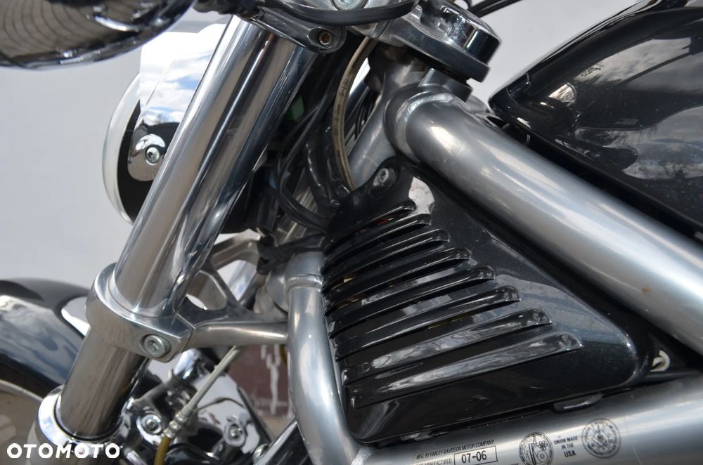 Harley-Davidson V-Rod Street Rod - 28