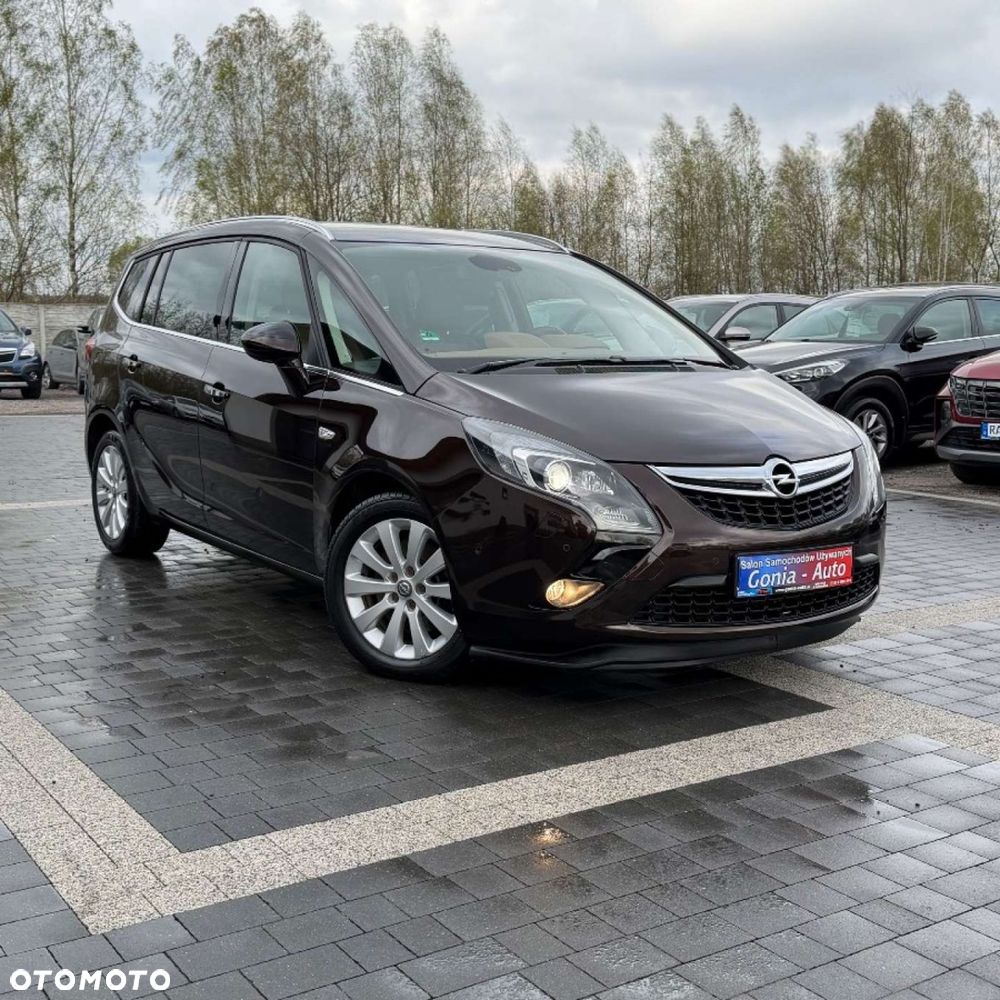 Opel Zafira Tourer 1.6 SIDI Turbo ecoFLEX Start/Stop Innovation - 2